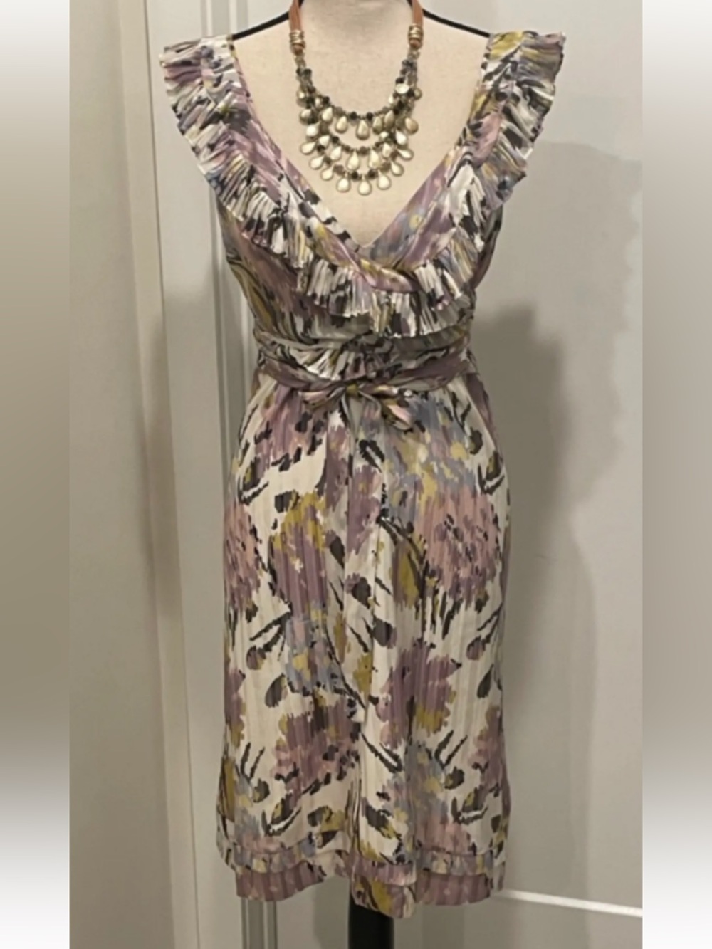 BCBG Pleated Floral V-Neck Midi Dress in Lavender and Cream